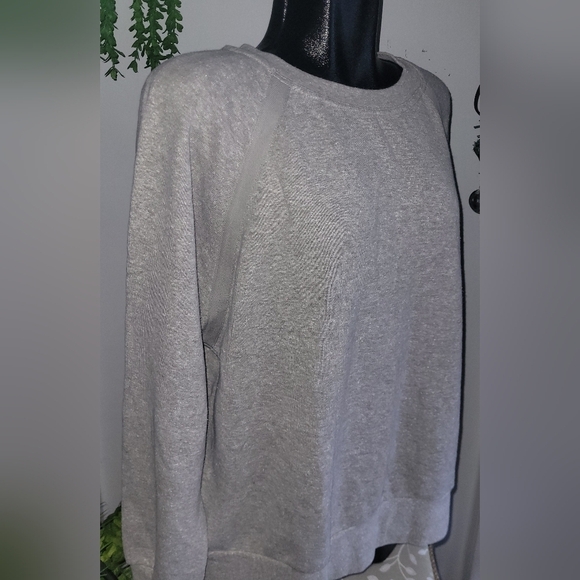 Prana Grey Heathered Sweatshirt 2X - Picture 3 of 7